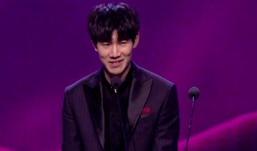 传闻：xfl0ud 将替换 jottAAA 在 Aurora