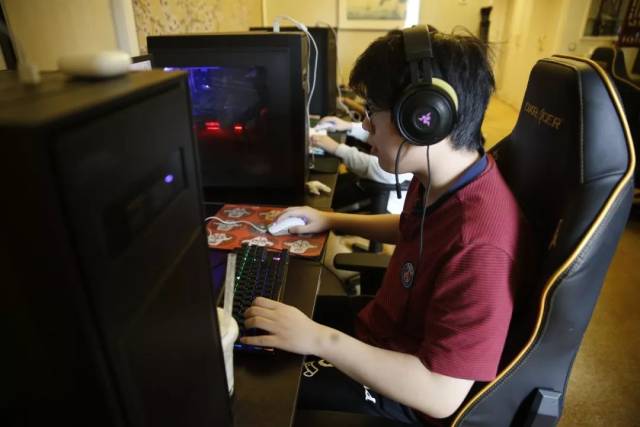 LOL亚运名单更新：369、JKL退出亚运 Xun、ELK替补进名单